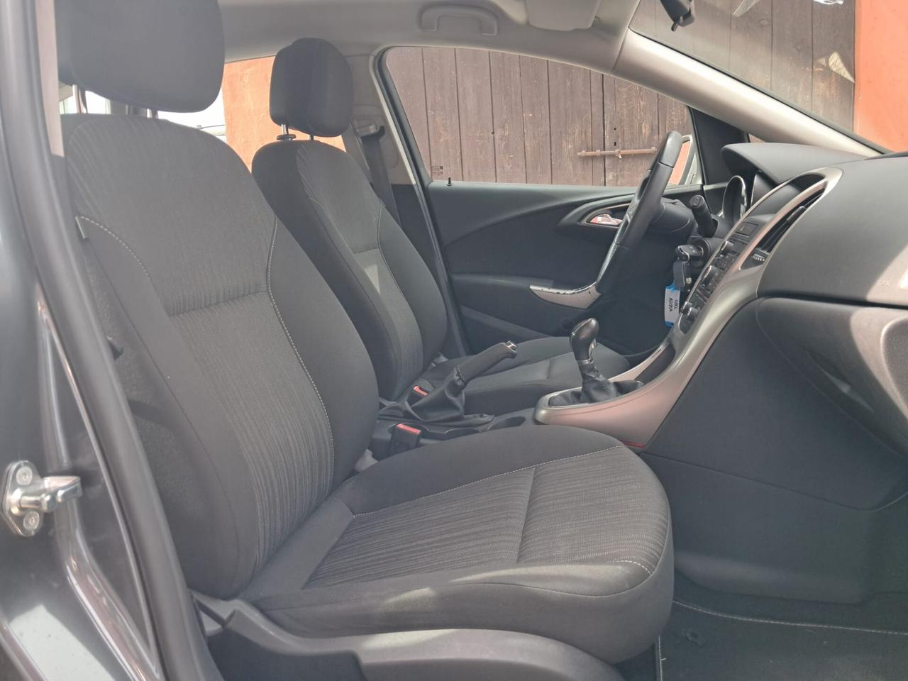 Opel Astra 1.4 Turbo 140CV 5 porte Cosmo benzina