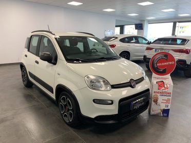 Fiat Panda 1.0 Benzina Hybrid City Cross