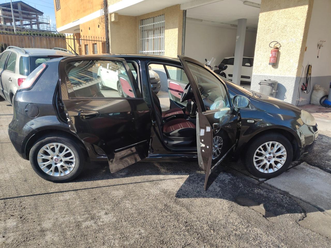 Fiat Punto Evo 1.3 Mjt 75 CV 5 porte Dynamic