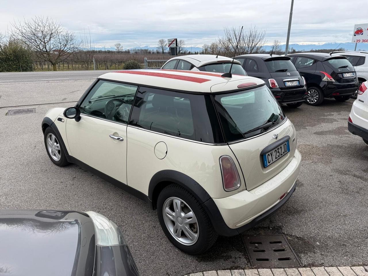 Mini 1.6 benzina Neopatentati