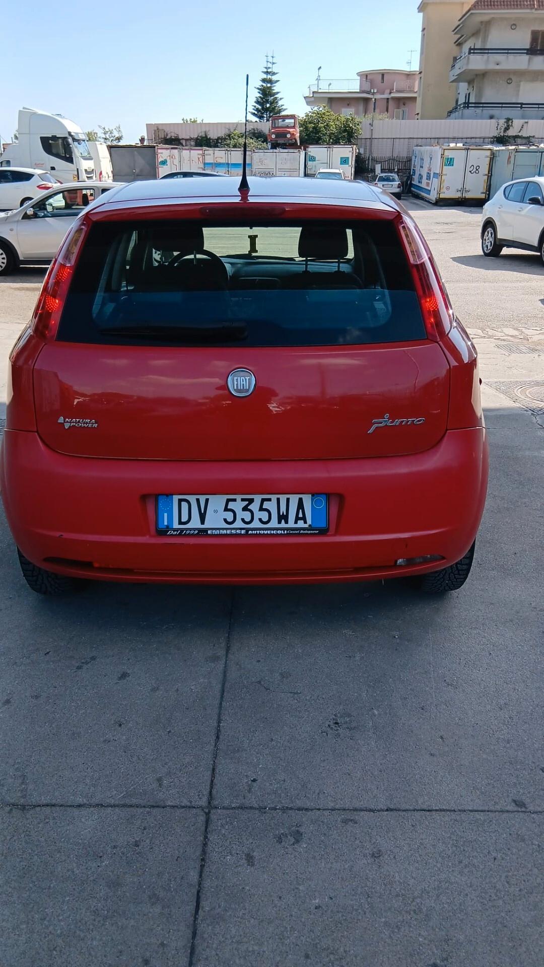 Fiat Grande Punto 1.4 5P DYNAMIC NATURAL POWER