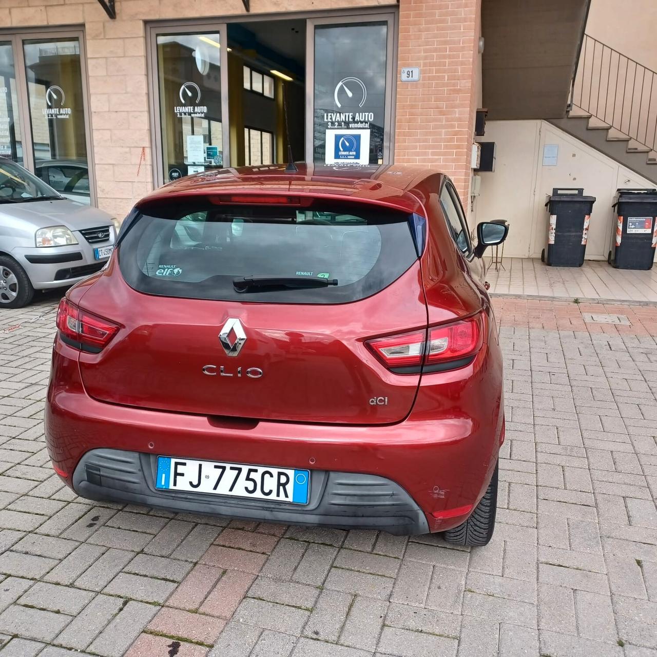 121.828 KM CLIO 1.5 DCI NEOPATENTATI UNIPROPRIETARIO