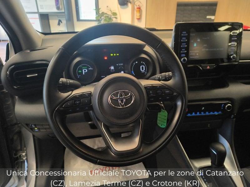 Toyota Yaris Hybrid Trend MY22