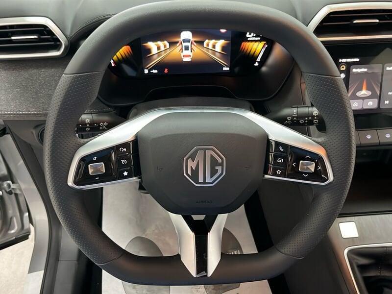 MG ZS 1.5 Standard Km0