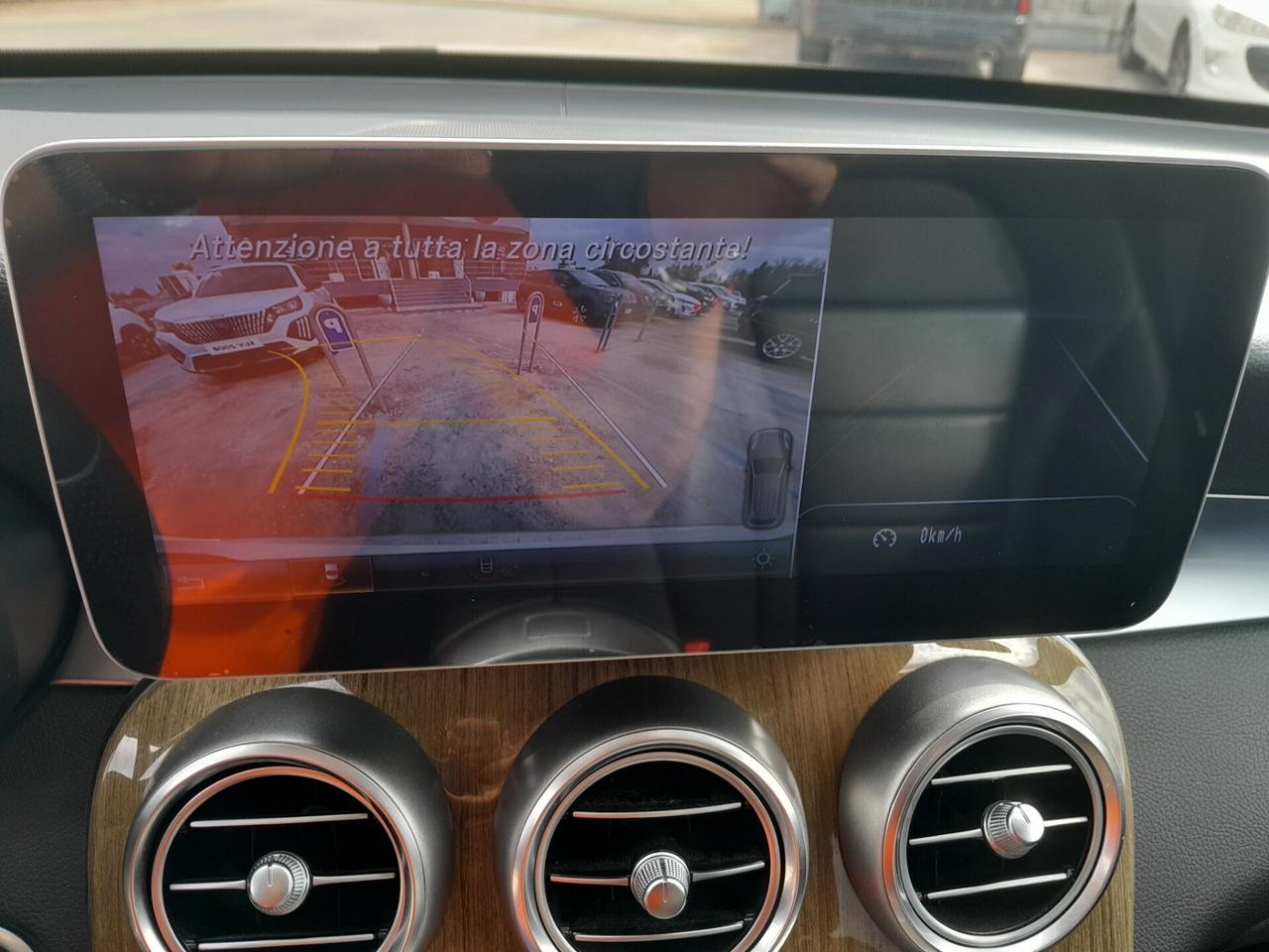 MERCEDES-BENZ GLC 220 D 4MATIC PREMIUM