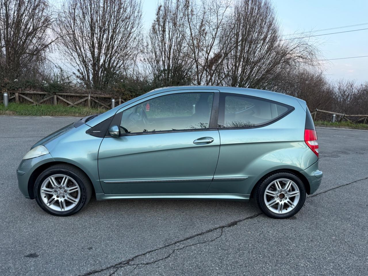 Mercedes-benz A 150 Classic Basic