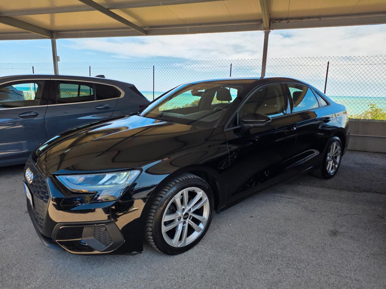 Audi A3 Sedan 35 TDI S tronic Business Advanced