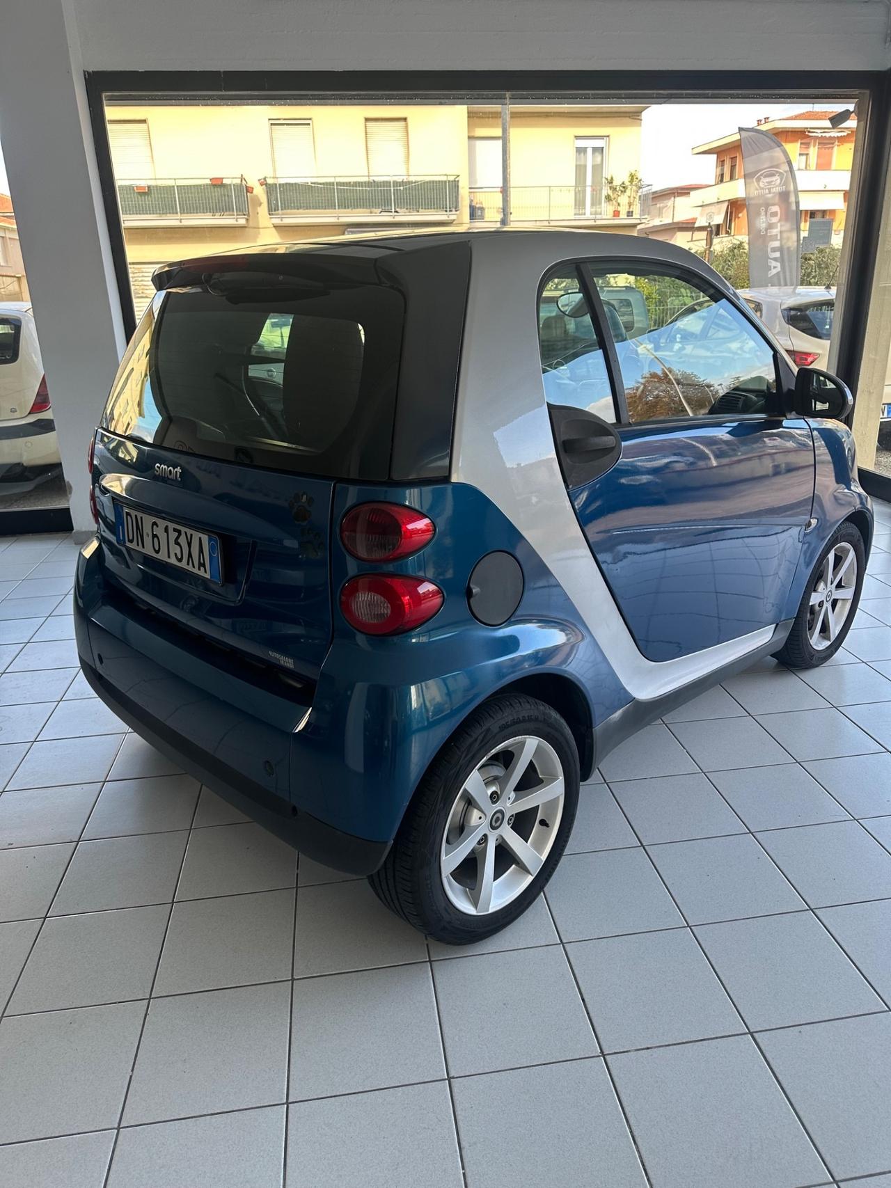 Smart ForTwo 1000 52 kW coupé passion