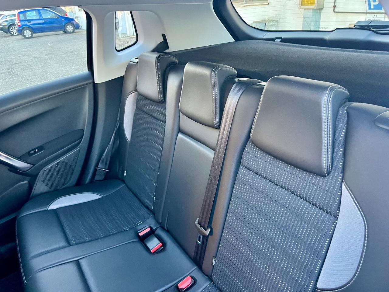 Peugeot 2008 1.6 e-HDi 2014 141.000km perfetta