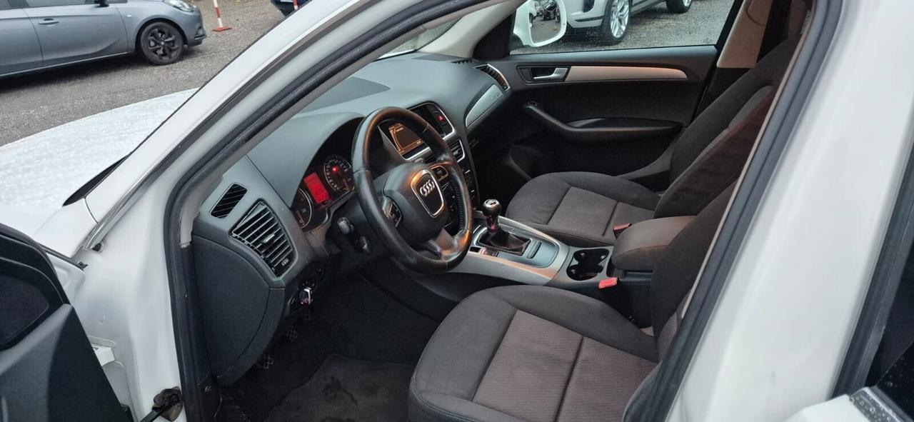 Audi Q5 2.0TDI 143CV quattro-Motore Rif. 30000km fa
