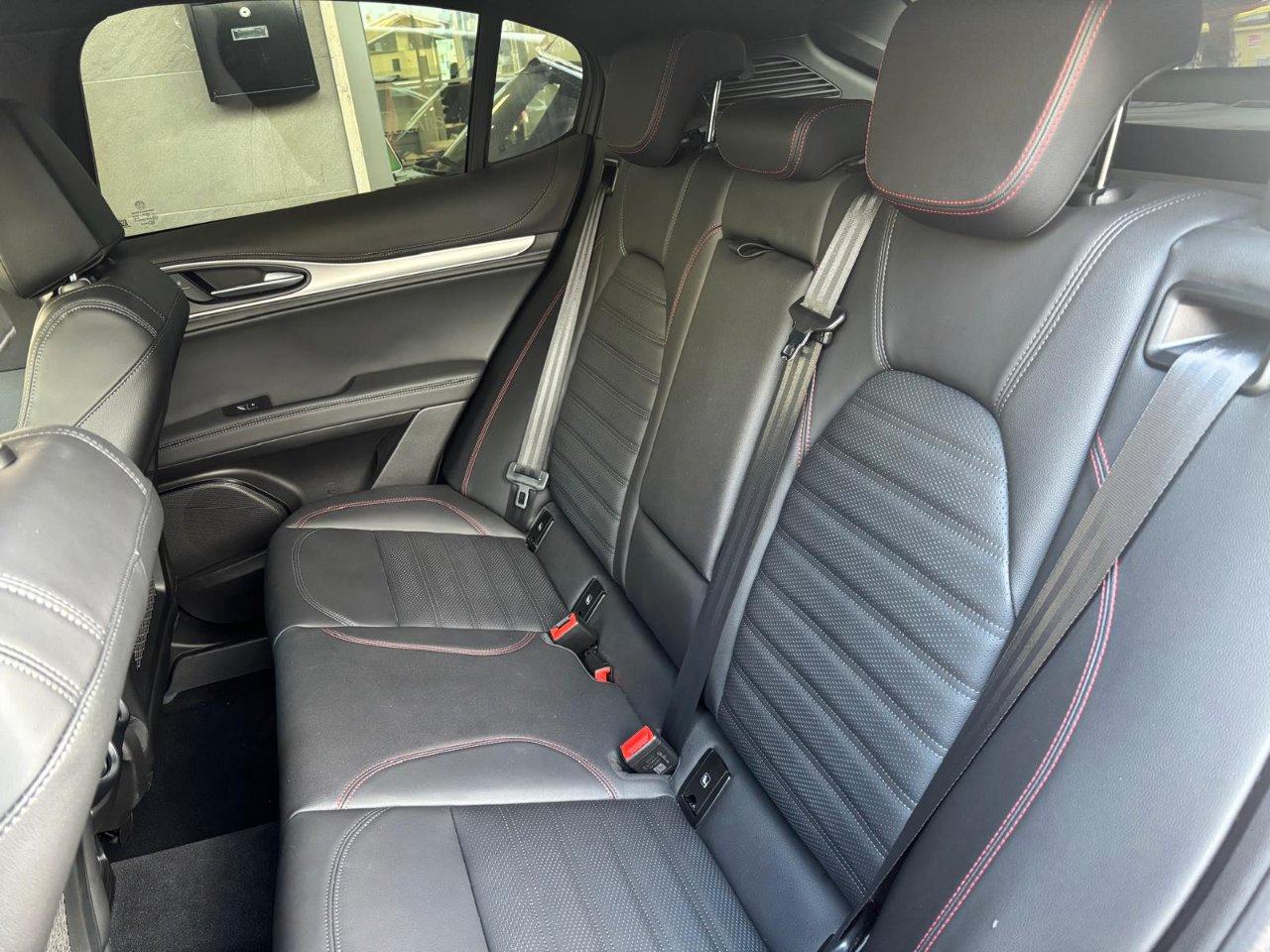 Alfa Romeo Stelvio Competizione