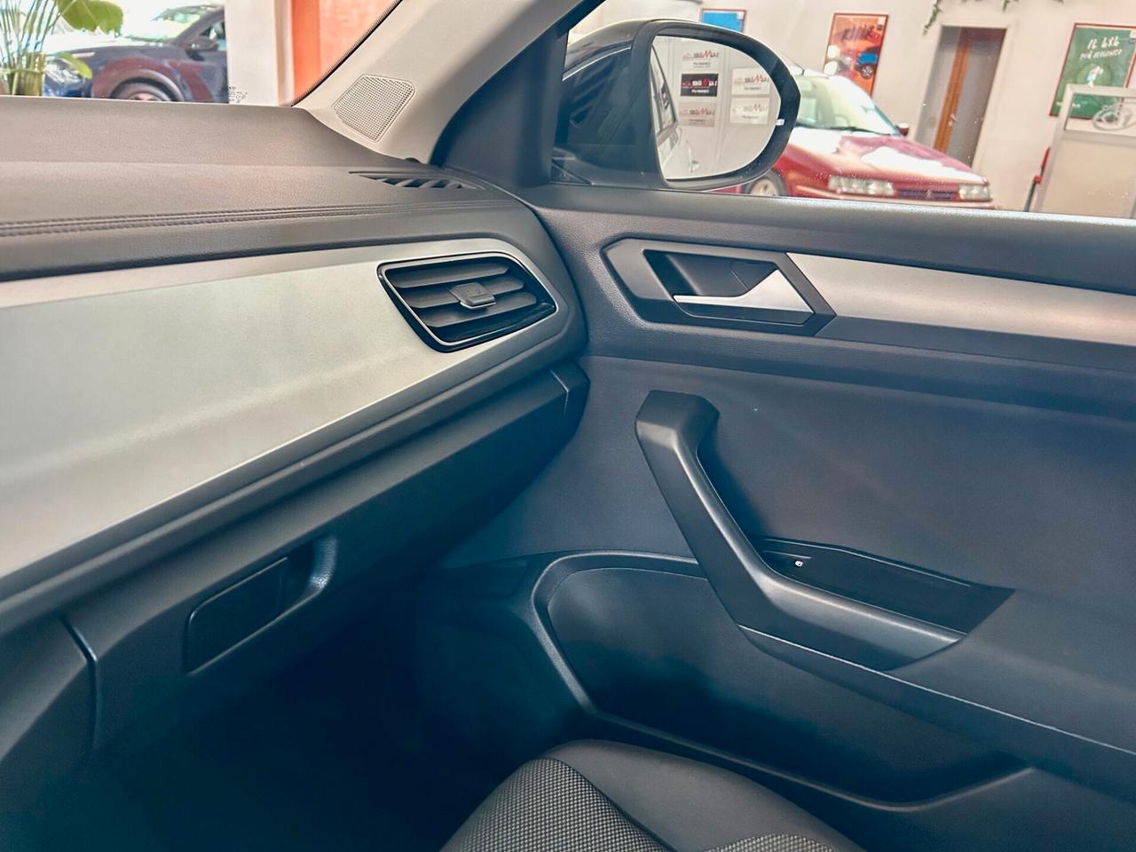 Volkswagen T-Roc 1.0 TSI Life