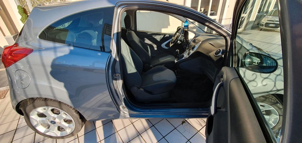 Ford Ka 1.2 8V 69CV Titanium