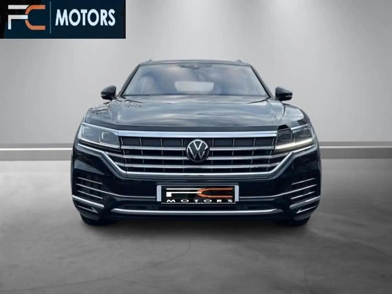 Volkswagen Touareg 3.0 V6 tdi ELEGANCE