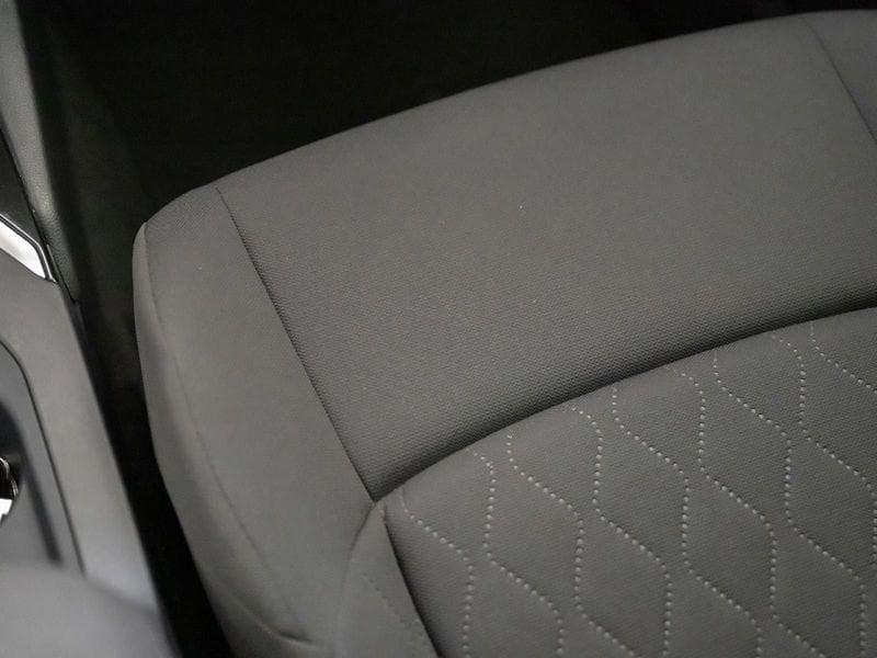 Toyota Corolla Cross 2.0 Hybrid 197 CV E-CVT Lounge