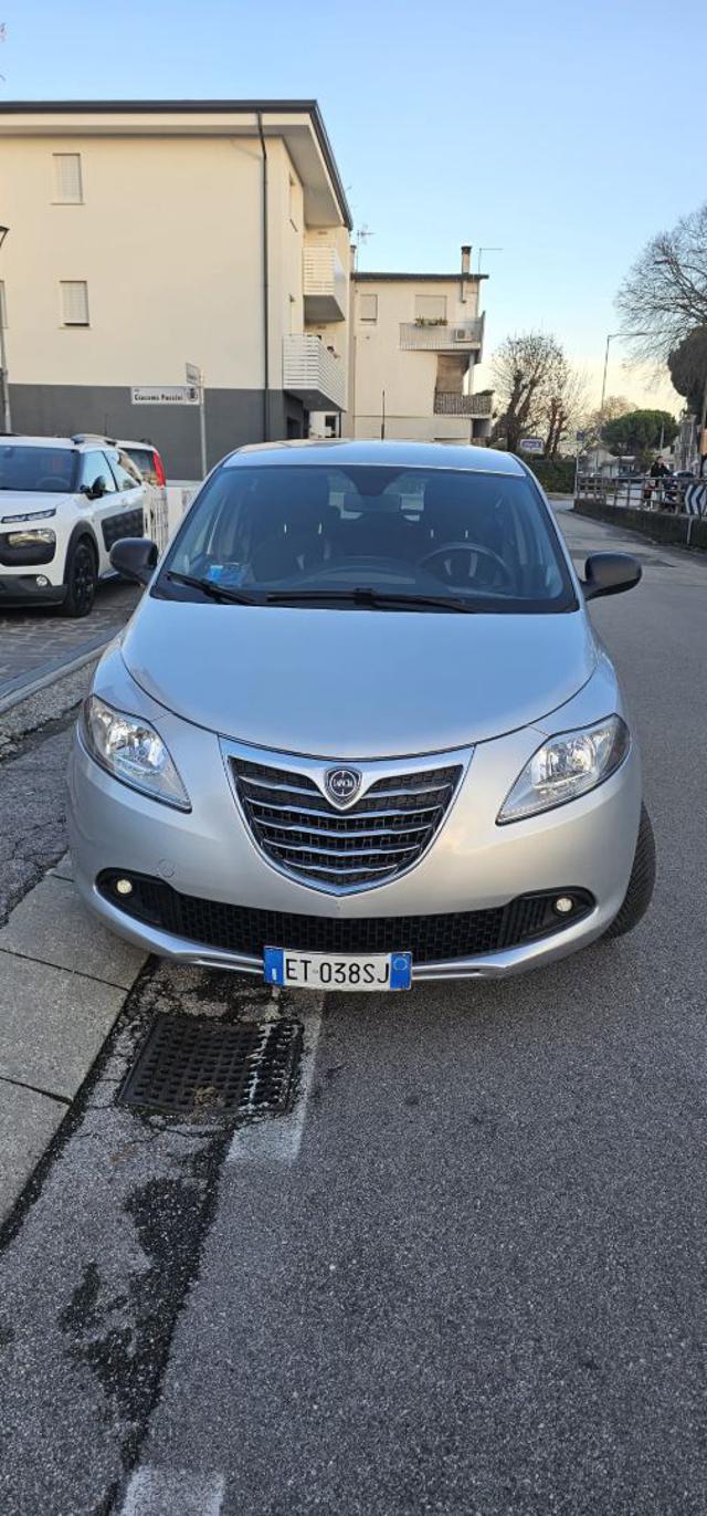 LANCIA Ypsilon 1.2 69 CV 5 porte GPL Ecochic Elefantino
