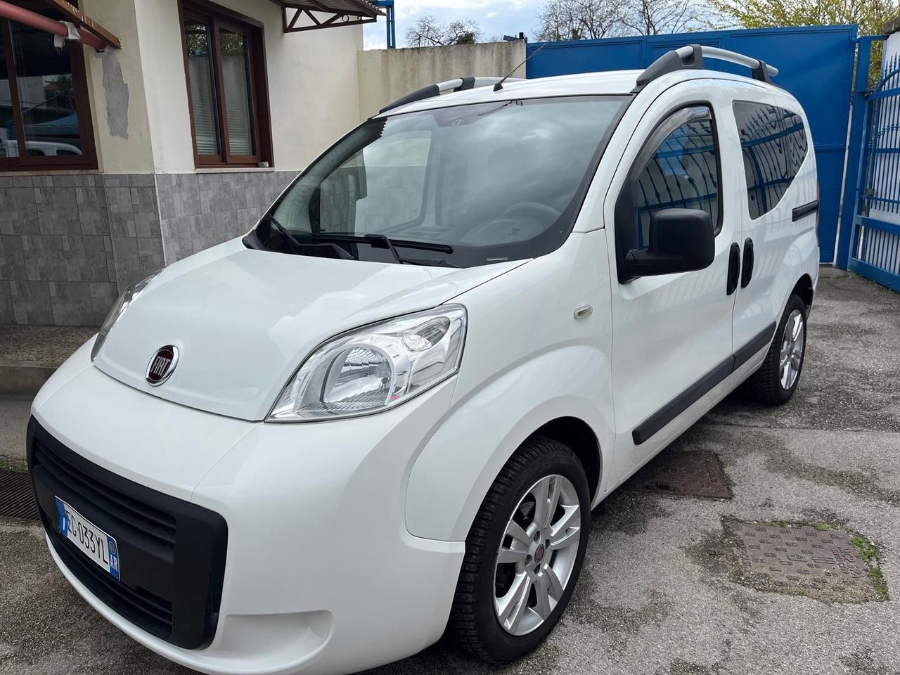 Fiat qubo -5P -1.3 mjt/75cv-full-2011