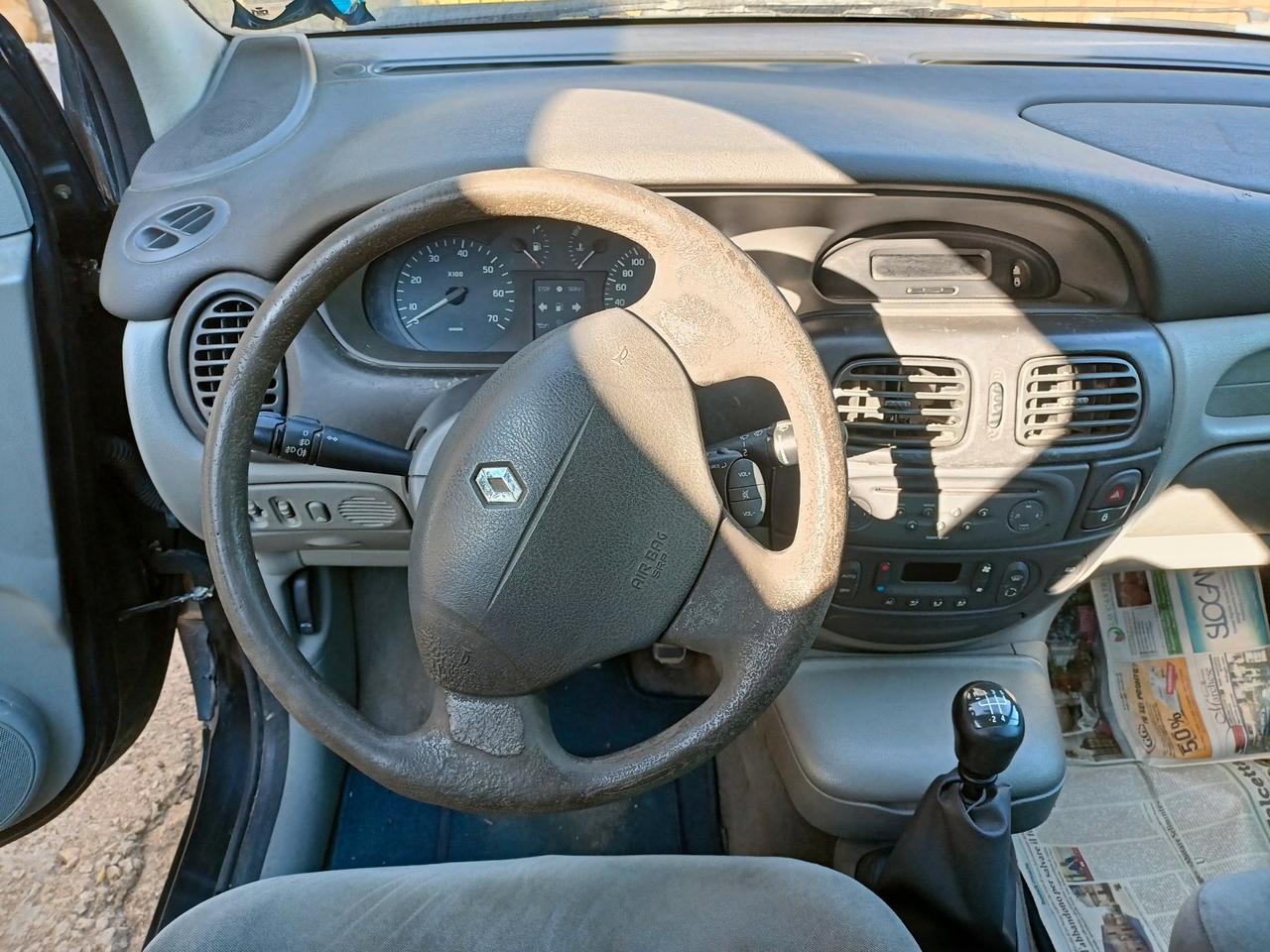 Renault Scenic 1.9 diesel 101 cv