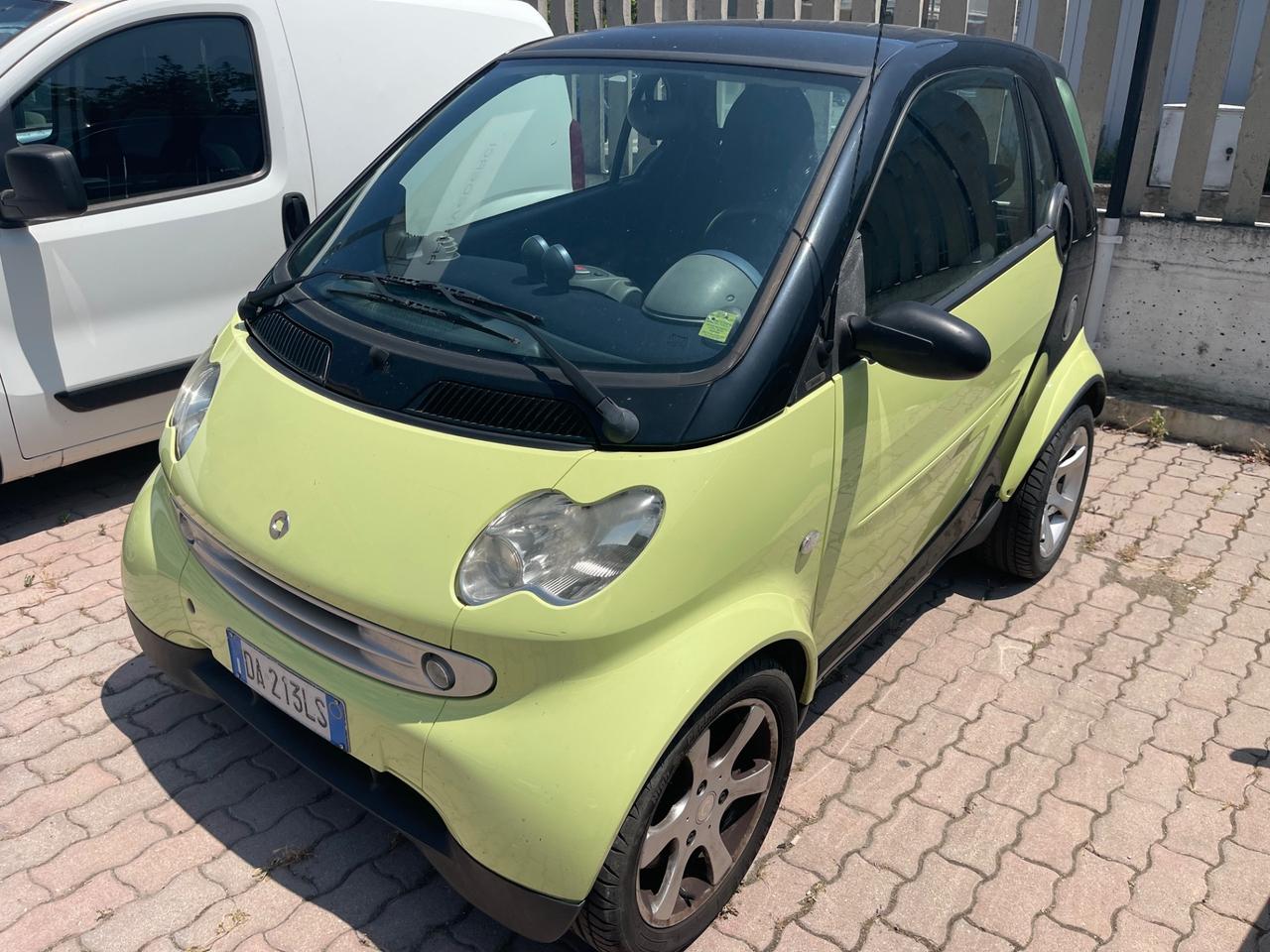 Smart ForTwo 700 coupé pulse (45 kW)