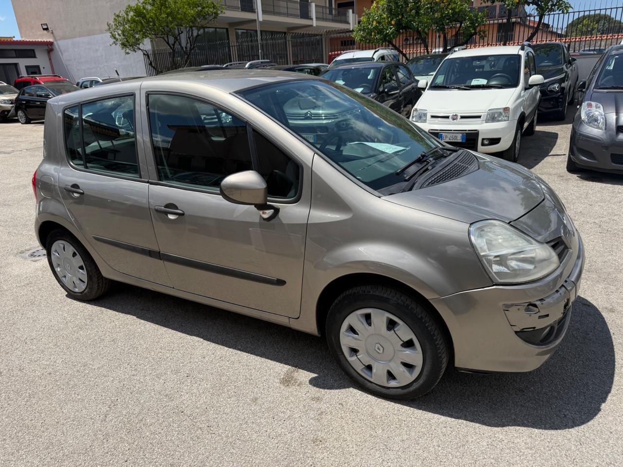 Renault Modus Grand Modus 1.2 16V C.AUTOMATICO