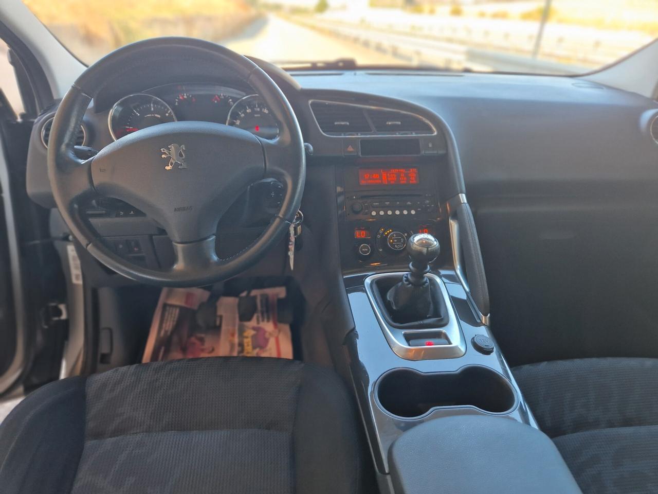 Peugeot 3008 1.6 HDi 112CV Premium