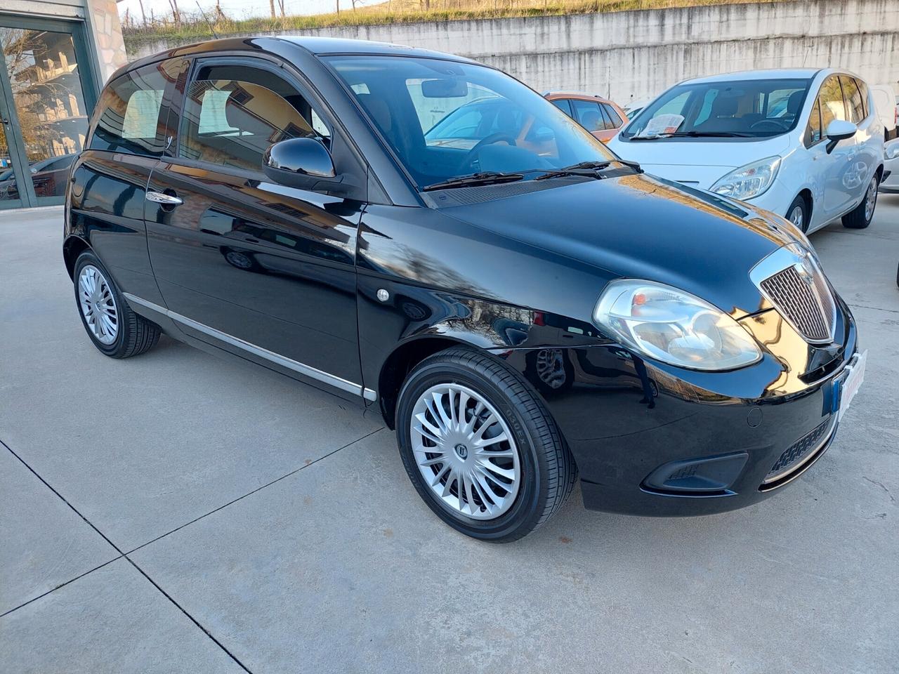 Lancia Ypsilon 1.2 Benzina 60cv 3porte