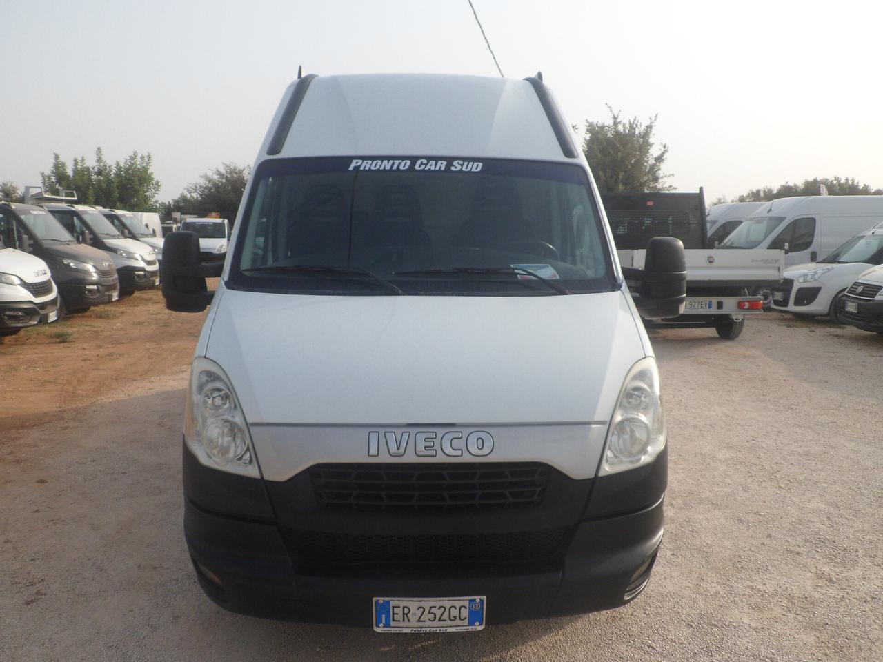 Iveco Daily 35s15 furgone medio alto
