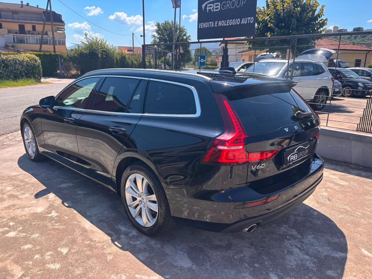 Volvo V60 B4 (d) Geartronic R-Design