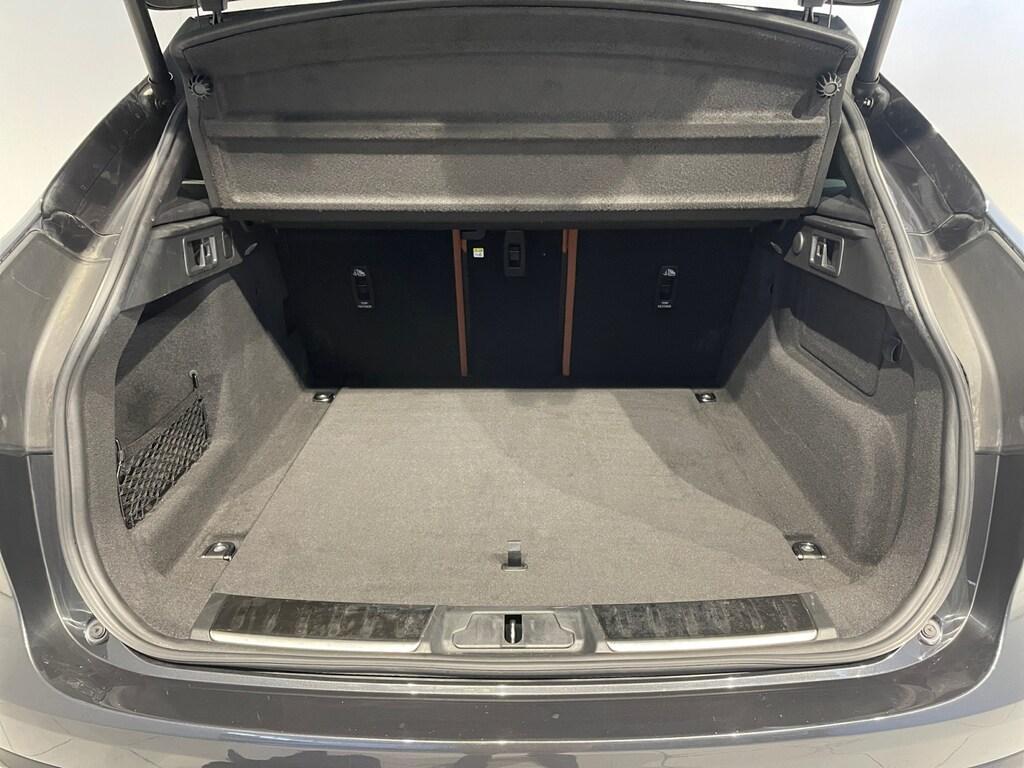 Jaguar F-Pace mhev R-Dynamic SE awd 204cv