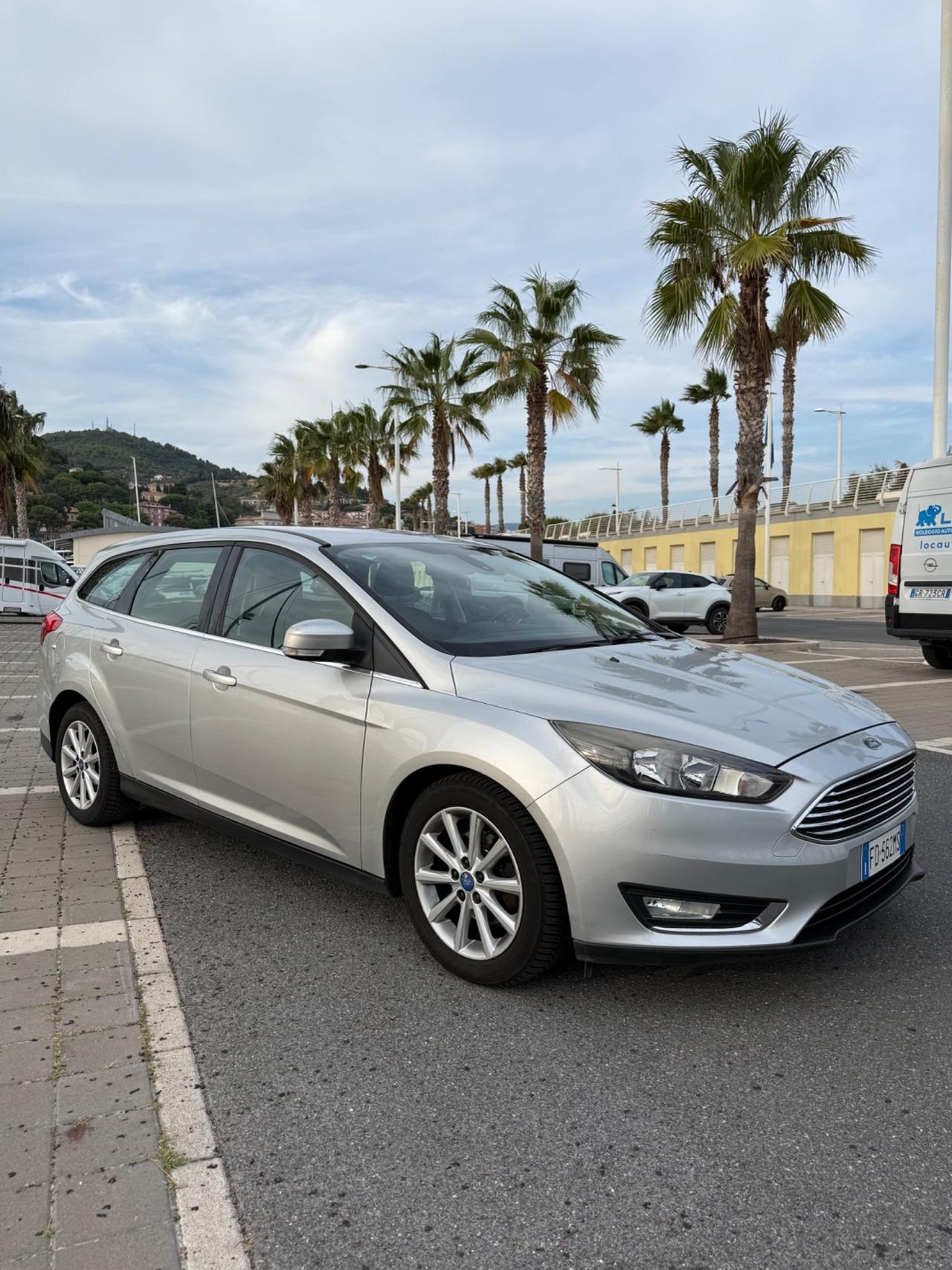 Ford Focus 1.5 TDCi 120 CV Start&Stop Powershift SW Titanium
