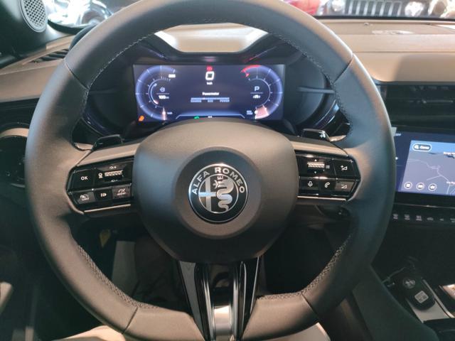 ALFA ROMEO Junior 1.2 136 CV Hybrid eDCT6 con Pack Techno