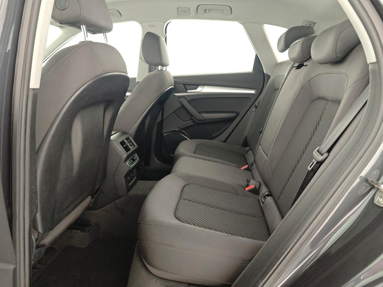 Audi Q5 - 40 TDI 204 CV quattro S tronic Business Advanced