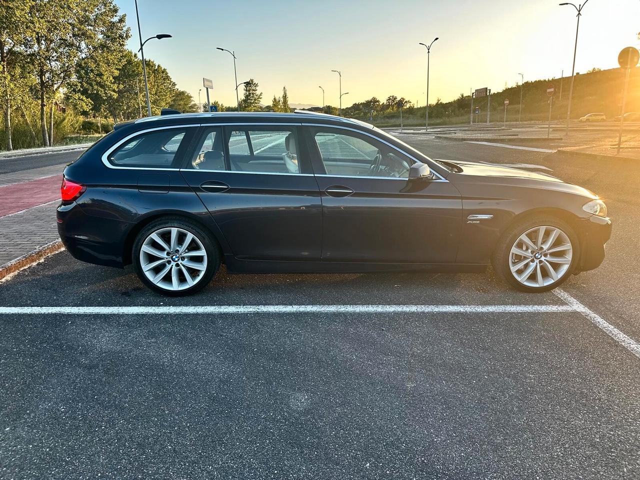 Bmw 530 530d xDrive 258CV Touring Msport