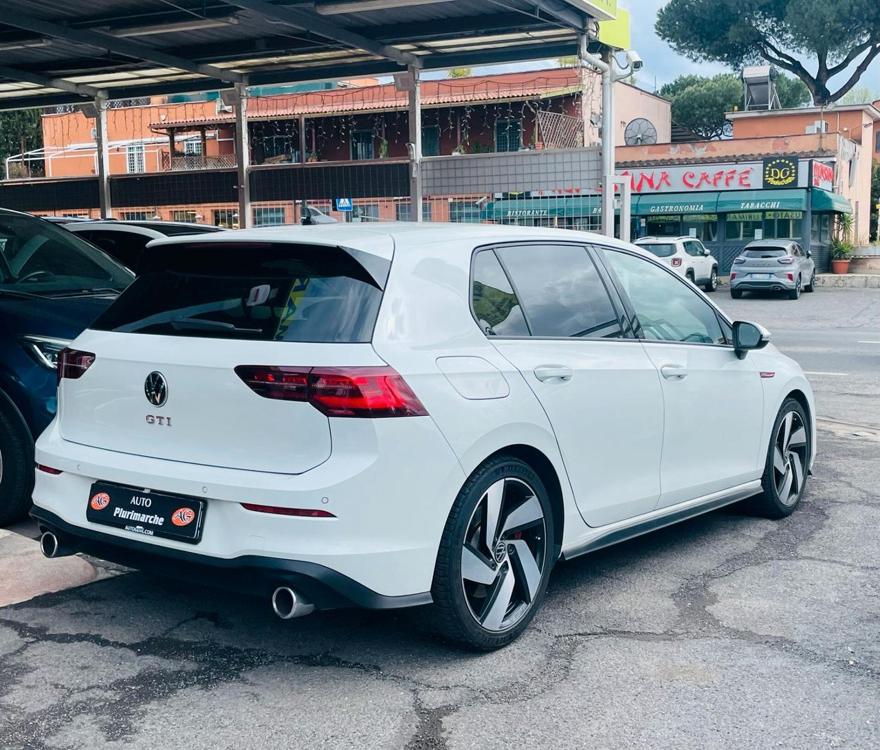 Volkswagen Golf GTI Golf 2.0 TSI GTI DSG