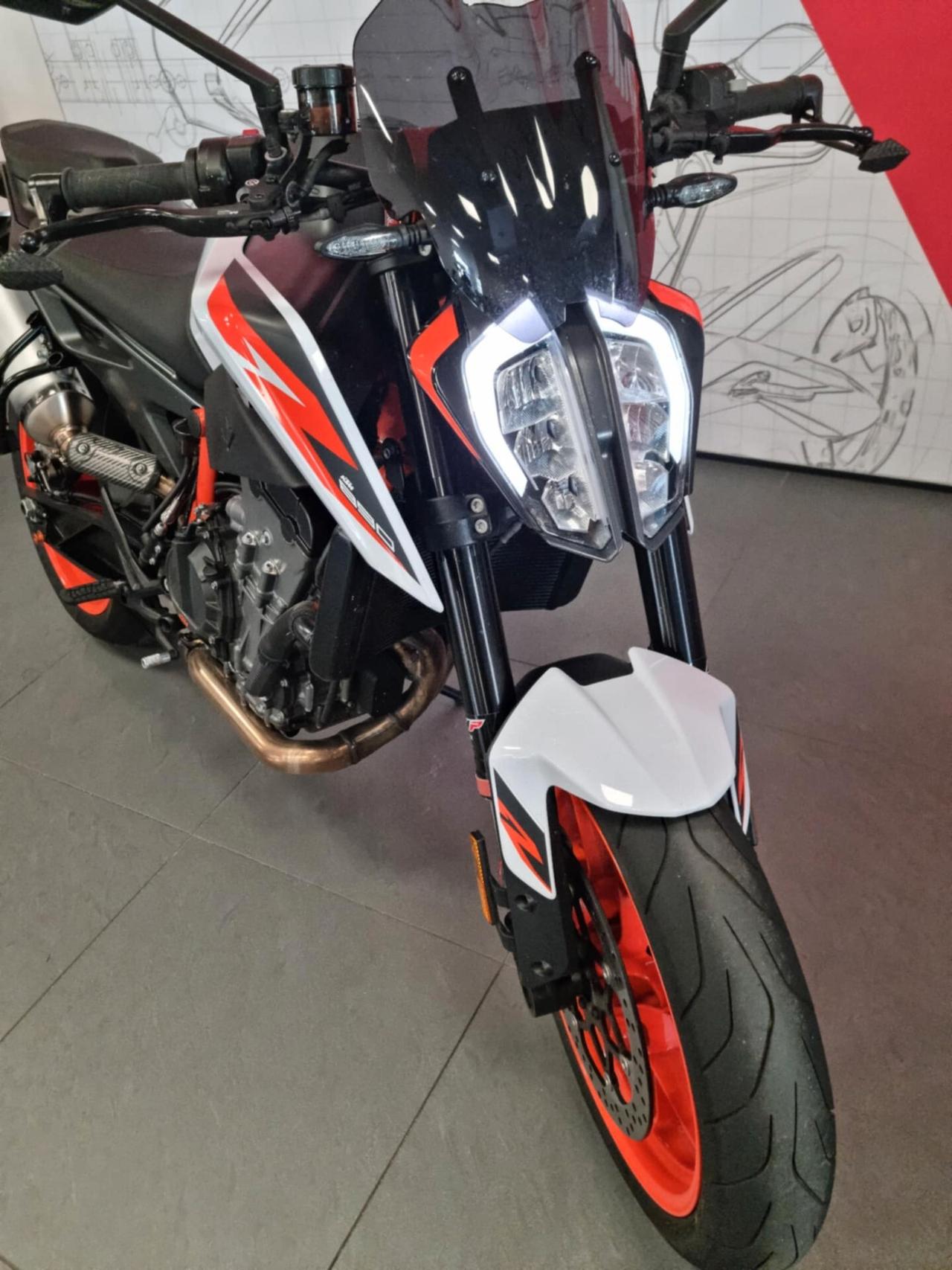Ktm 890 Duke R- 2022- 25463 KM
