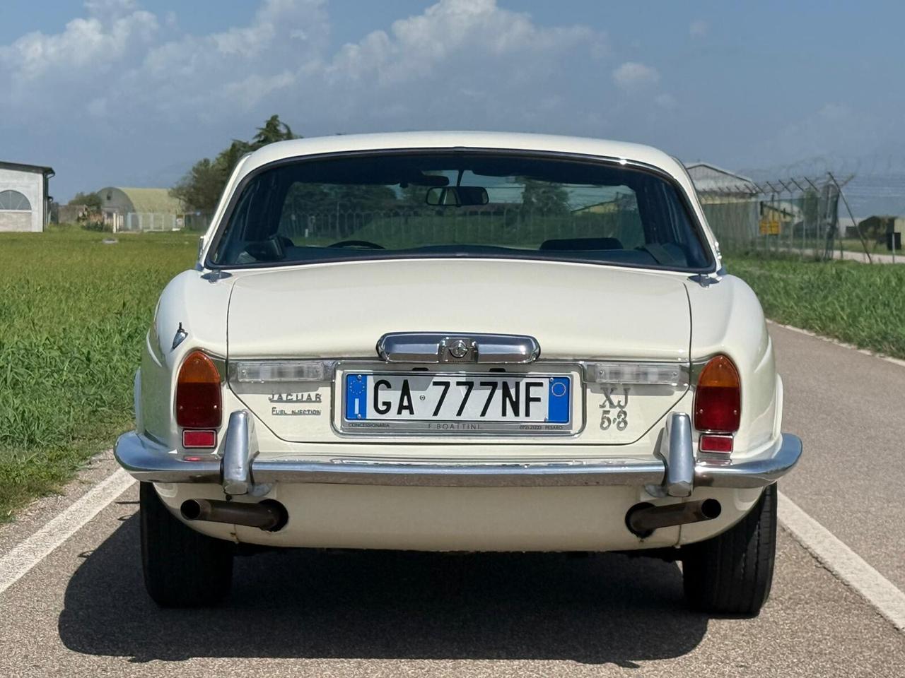 Jaguar XJ12 5.3 ASI iniection