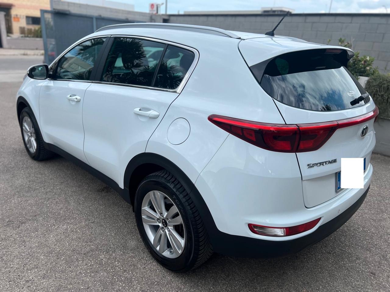 Kia Sportage 1.7 crdi Cool 2wd 115cv TEL/PDC/17; PERFETTA!!!