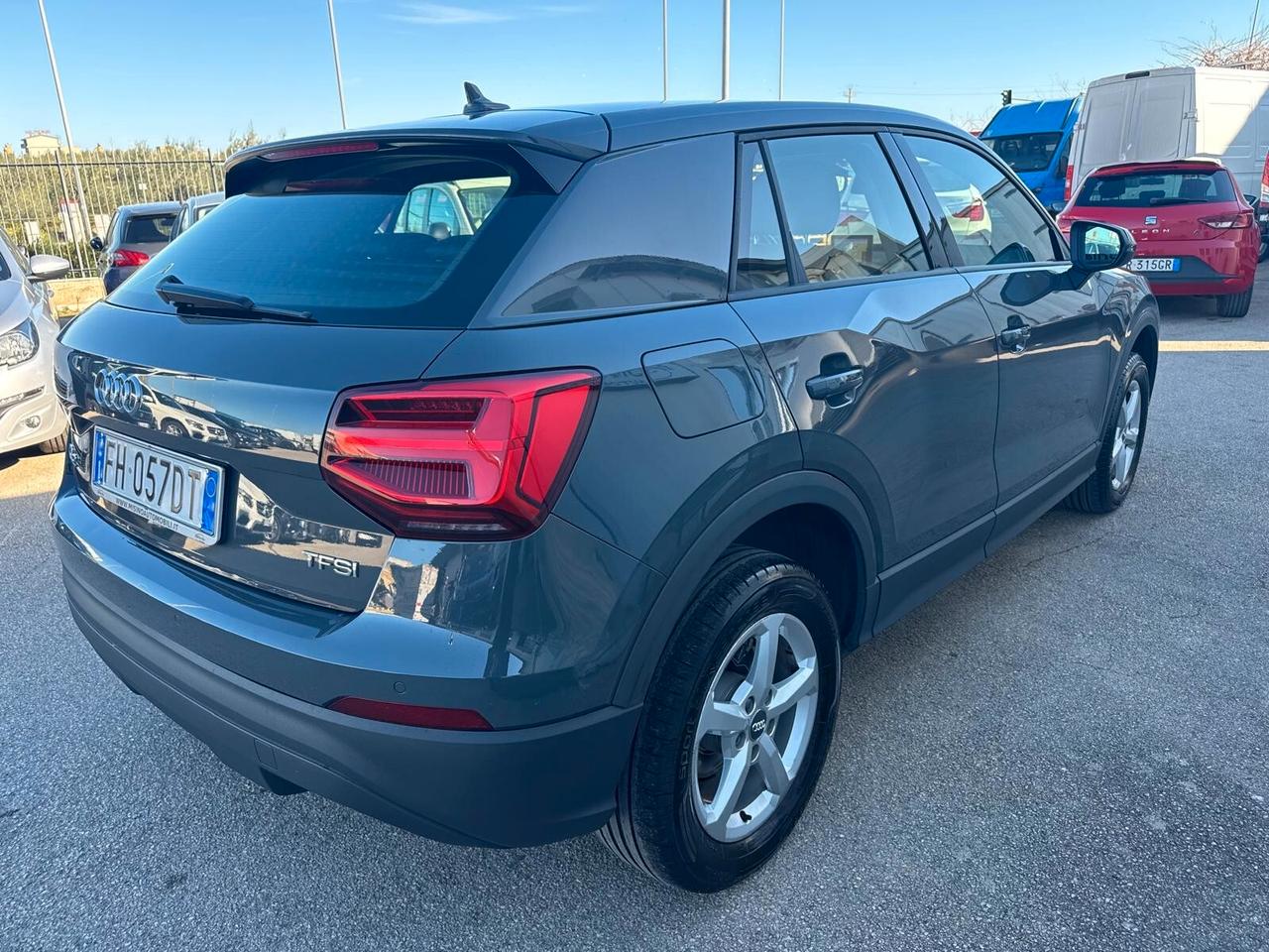 Audi Q2 1.4 TFSI Business