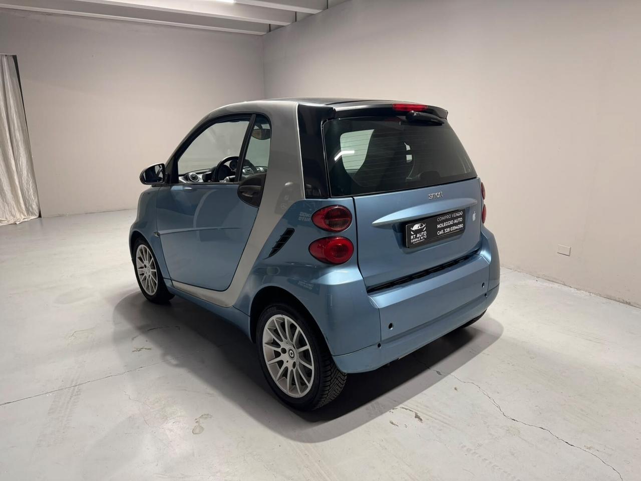 Smart ForTwo 1000 62 kW coupé passion