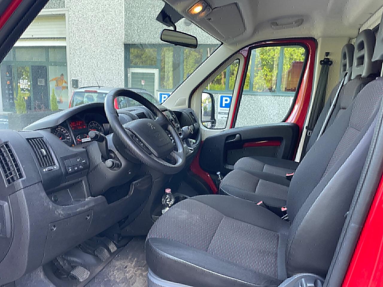 Peugeot Boxer 335 2.2 BlueHDi 140 S&S PLM-TM *Solo 29900km*