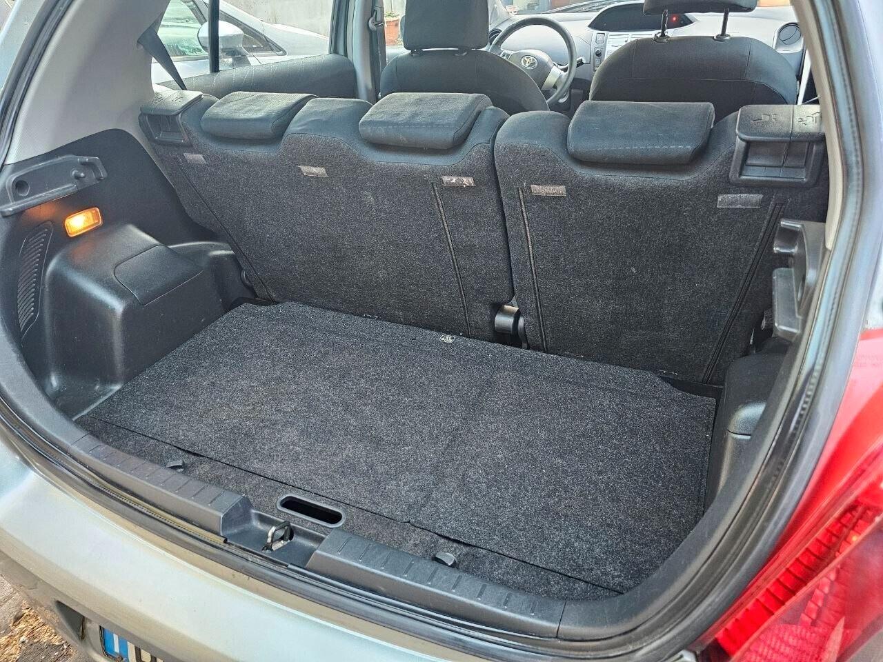 Toyota Yaris 1.4 D-4D 5 porte