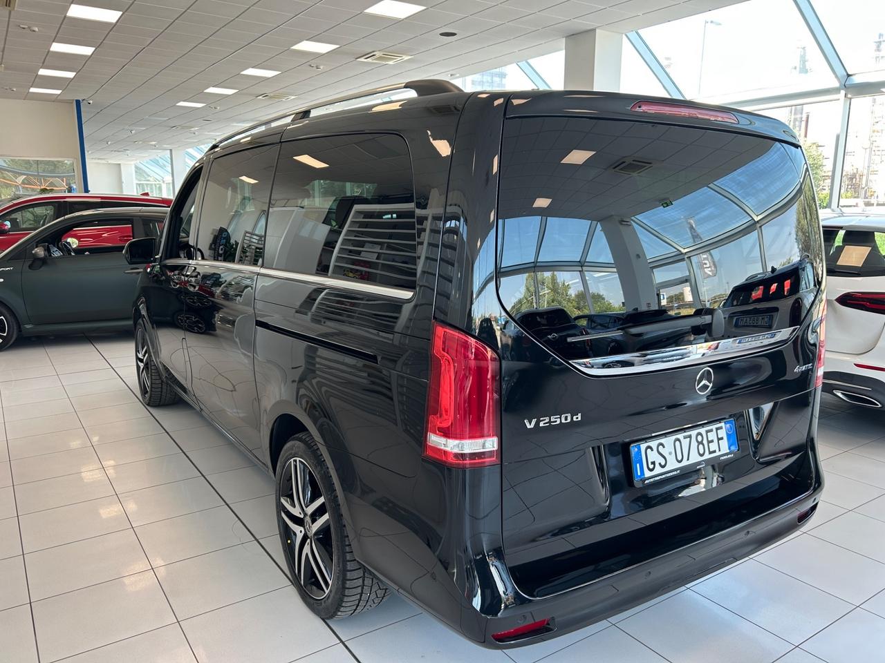 Mercedes-benz V 250 d Automatic 4Matic Premium Long