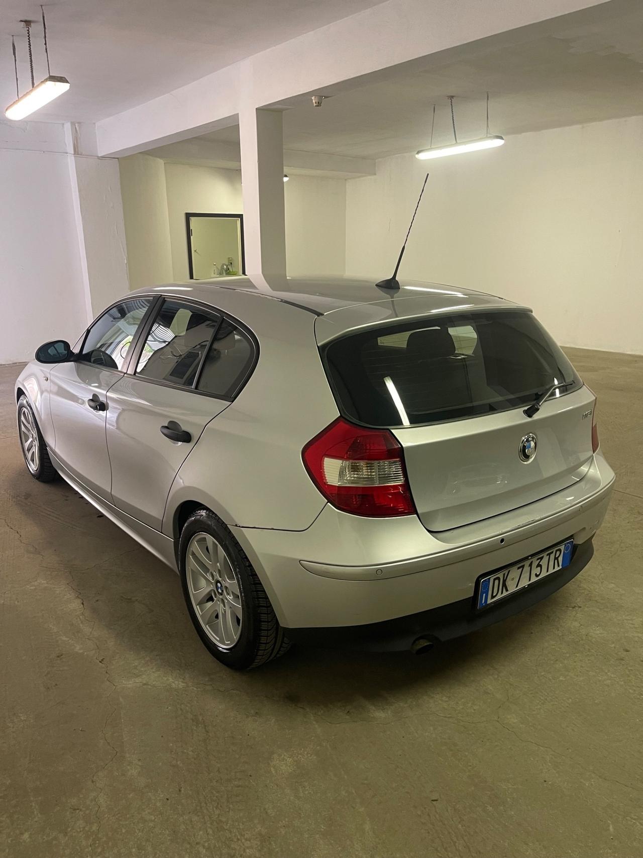 Bmw 116 116i cat 5 porte Futura