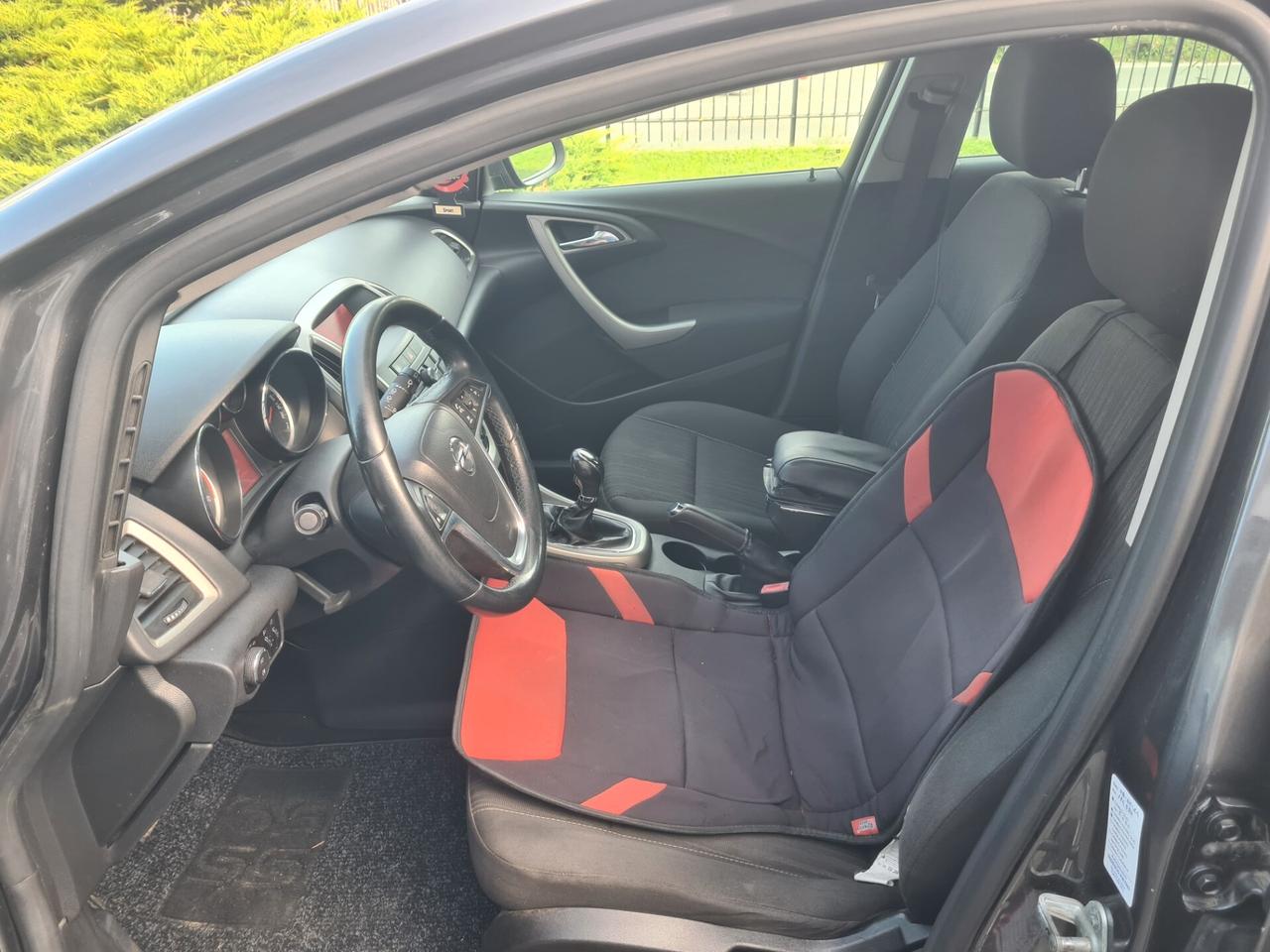 Opel Astra 1.7 CDTI 110CV Sports Tourer Cosmo