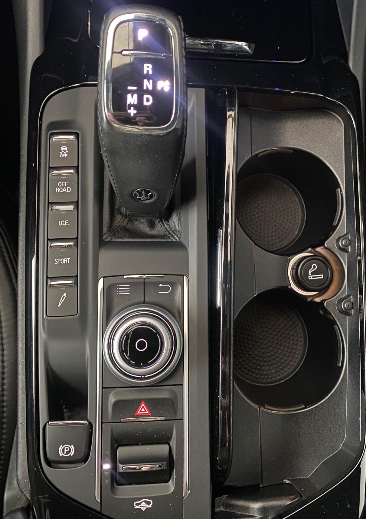 Maserati Levante 3.0 V6 Granlusso 275cv auto my20