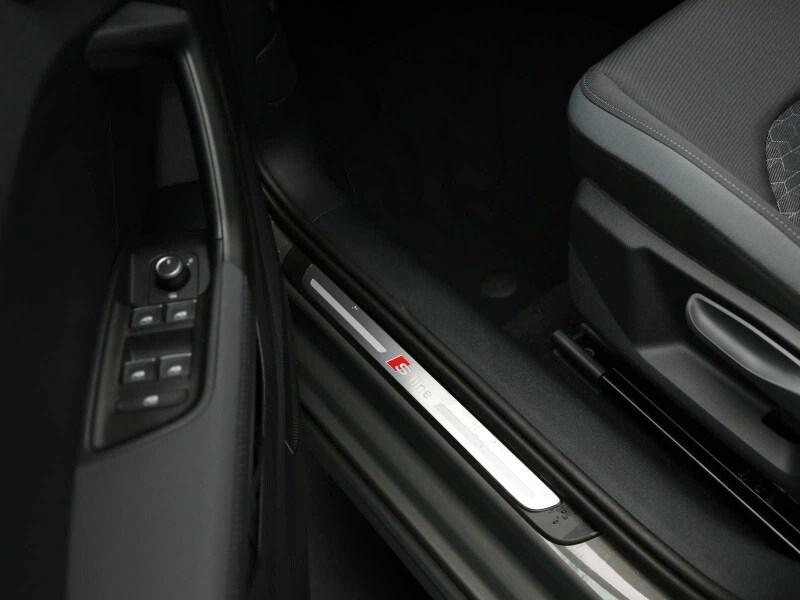 AUDI A1 2ª serie A1 SPB 30 TFSI S tronic S lin...