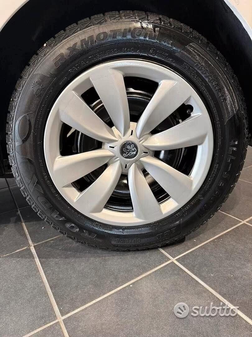 Peugeot 208 1.0 - AUTO ITALIANA - NEOPATENTATI- UNICO PROPRIETARIO