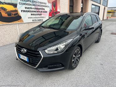 HYUNDAI i40 Wagon 1.7 CRDi 141 CV 7DCT Style CAMERA NAVI LED
