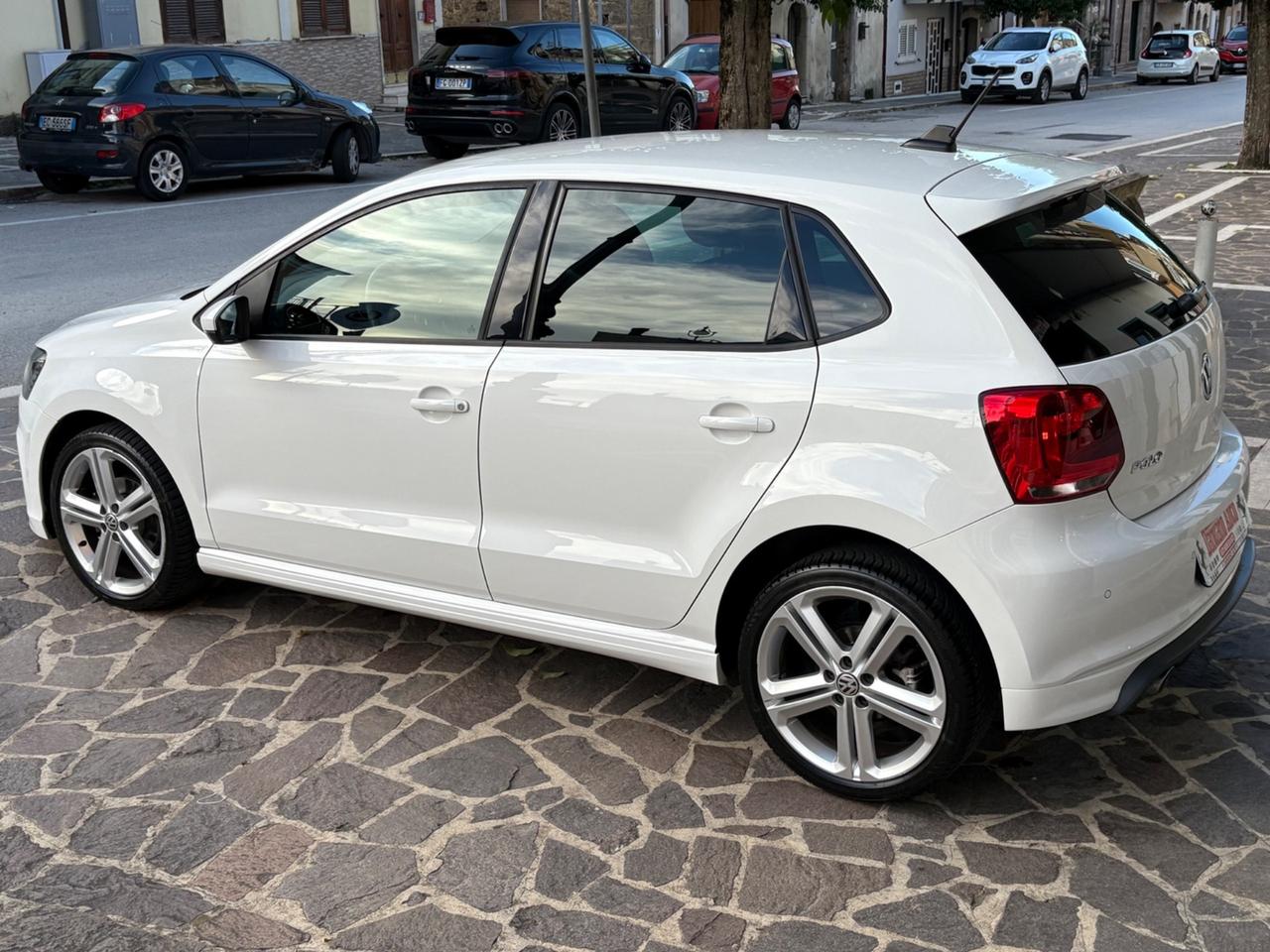 VW Polo 1.6 TDI 90CV DSG 5P R-Line FULL/LED/NAV