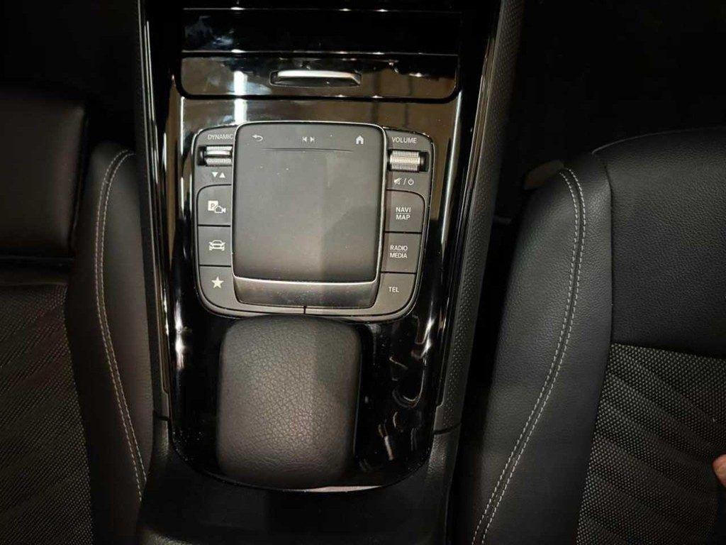 Mercedes-Benz GLB 220 d Automatic 4Matic Sport